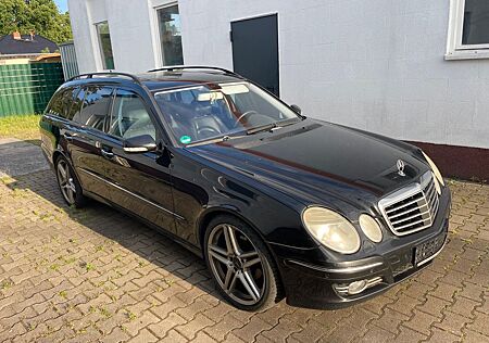 Mercedes-Benz E 280 T CDI*Keyless*Distronic*Schiebedach*