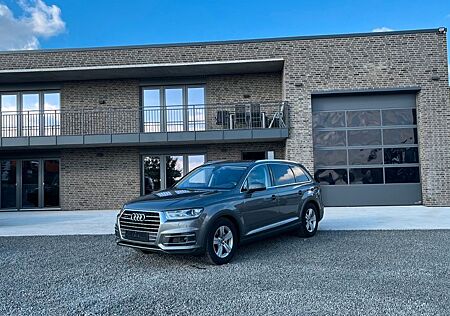 Audi Q7 3.0 TDI quattro Standheizung Allradlenkung