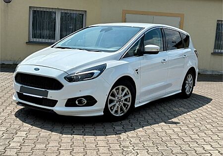 Ford S-Max 2,0 TDCi Bi-Turbo 209 PS Titanium