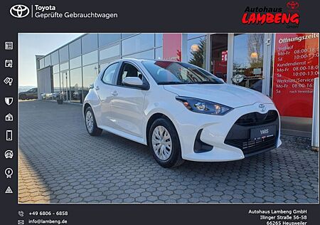 Toyota Yaris 1.0 VVT-i Comfort*KAMERA*KLIMA*SAFETYSENSE