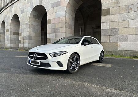 Mercedes-Benz A 250 Kompaktlimousine Night Edition