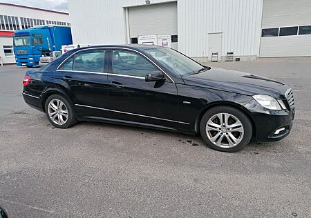 Mercedes-Benz E 250 CDI Avantgarde 10000Netto BlueEF Leder