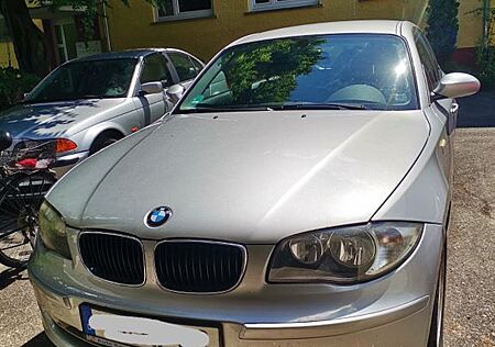 BMW 116i - TÜV bis Mai 2027