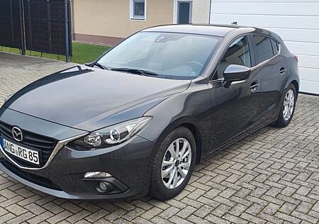 Mazda 3 2.0 SKYACTIV-G 120 Navi AHK Led Lampen