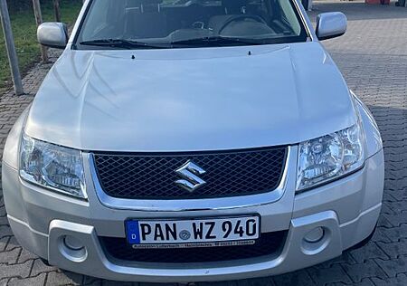 Suzuki Grand Vitara 1.6 Club Club