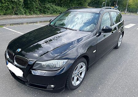 BMW 325i Touring - 154TKM, Scheckheft, Allwetter