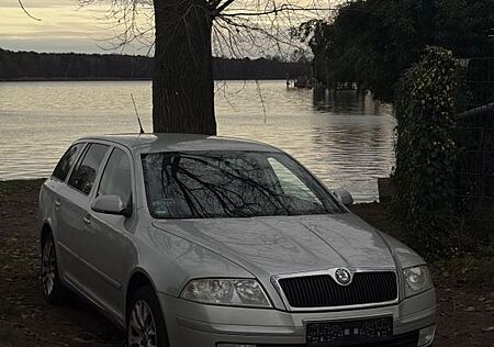 Skoda Octavia Combi 1.8T FSI Ambiente Ambiente