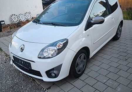 Renault Twingo 2 1.2l 16V 75 PS