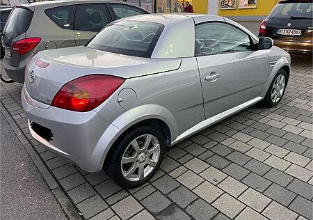 Opel Tigra 1.8.125PS TÜV neu Öl neu klima El-Dach VB