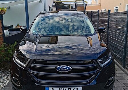 Ford Edge 2,0 Bi-Turbo 4x4 Sport Panoramadach ST