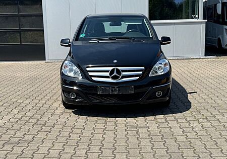 Mercedes-Benz B 180 SHZ Tempomat ALU