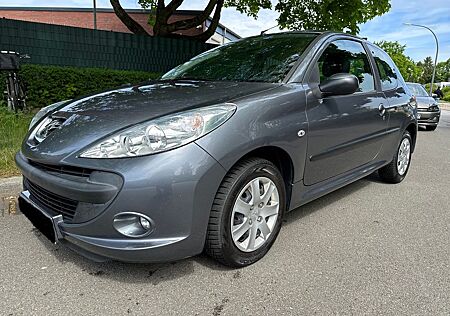 Peugeot 206 + 1. Hand, 76.730 Km, Tüv bis 11/2026