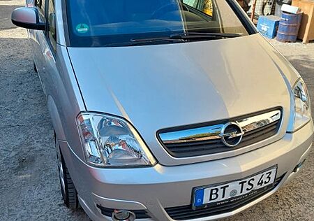 Opel Meriva Cosmo 1.8 Cosmo
