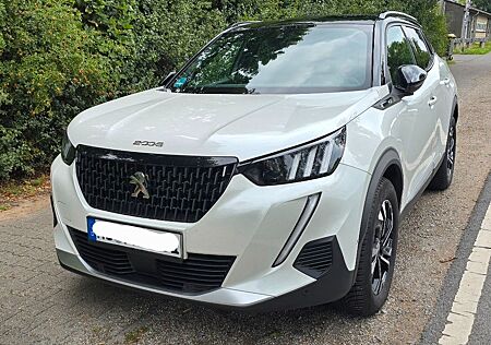 Peugeot 2008 PureTech 130 EAT8 GT LED ACC AHK SHZ