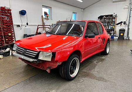 Peugeot 205 GTI GUTMANN 1.9 - 130 PS
