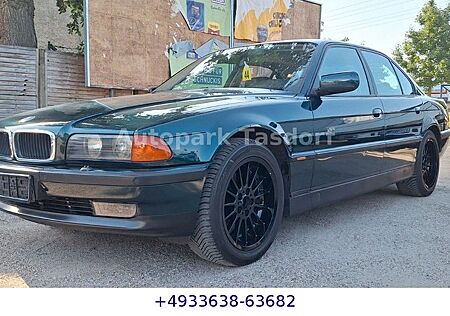 BMW 728i /Automatik/