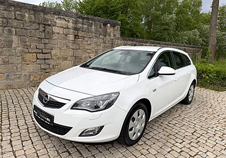 Opel Astra Sports Tourer 1.6 Turbo INNOVATION Webasto