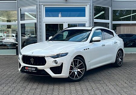 Maserati Levante S Q4 Panorama F1 SHZ Harman Kardon Memo.