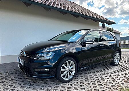 VW Golf Volkswagen 2.0 TDI BMT Highline / R-Line Exterieur