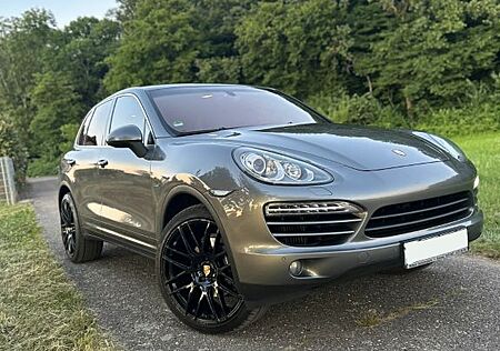 Porsche Cayenne Diesel - Top Zustand mit Gebrauchsspuren