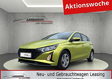 Hyundai i20 1.2 Comfort//Navi/Kamera/PDC