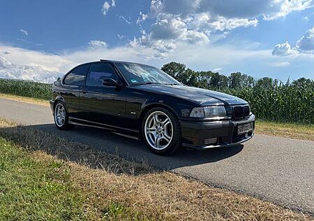 BMW 323ti M Sport Limited Edition Exklusivpaket HiFi