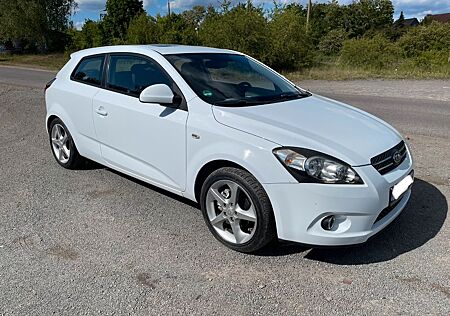 Kia Cee'd / Ceed 2.0 CRDi - viele Teile NEU