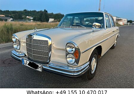 Mercedes-Benz 280