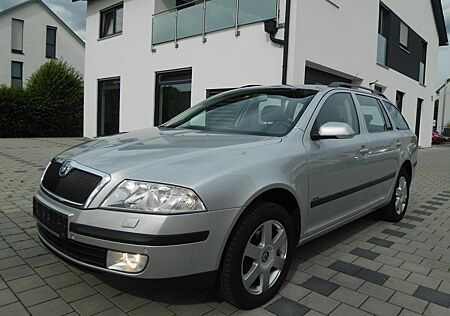 Skoda Octavia Combi Elegance AUTOMATIK Tel.01738591488