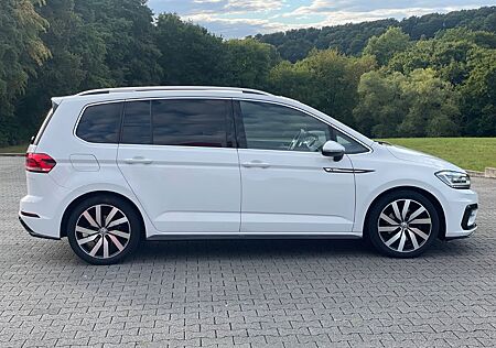 VW Touran Volkswagen 1.4 TSI DSG R-Line/SH/AHK/PANO/ACC