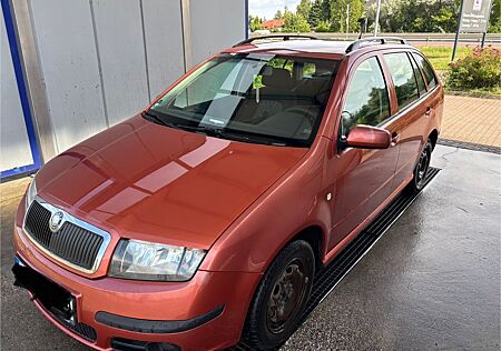 Skoda Fabia Combi 1.4 16V 59 kW Classic Classic