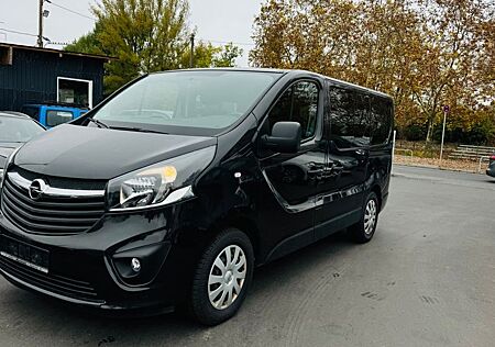 Opel Vivaro B 9 Sitzer 2xKlima PDC AHK EURO6 TÜV NEU