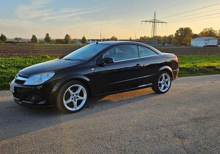 Opel Astra Twintop Cosmo 1.8 Cosmo Dachkabelbaum neu