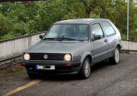 VW Golf Volkswagen 2 (1.6 PN) Automatik