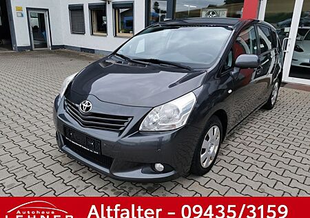 Toyota Verso 2.0 D-4D TRAVEL KAMERA+PDC+NAVI+TEMPO