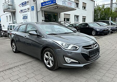Hyundai i40 cw 5 Star Edition Xenon Navi