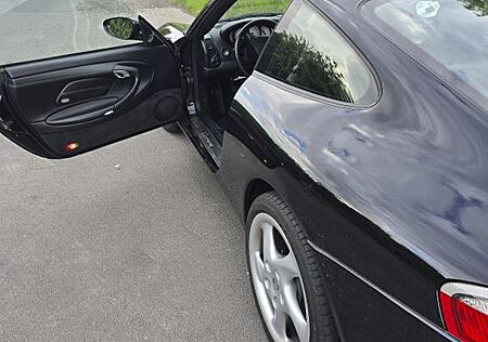Porsche 996 Carrera Coupé Carrera