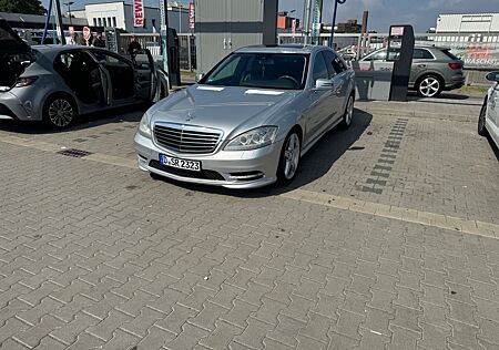 Mercedes-Benz S 350 BlueTEC -