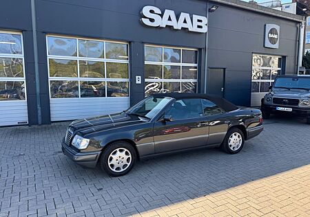 Mercedes-Benz 300 E 24 V Cabriolet W 124