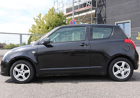 Suzuki Swift 1,3