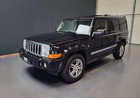 Jeep Commander 4.7 V8 Sport *Leder| Navi| 7-Sitze*