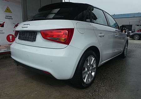 Audi A1 Sportback ambition**Automatic**Garantie**1.HD
