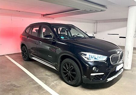 BMW X1 sDrive18i xLine KEYLESS | Ambient | LED