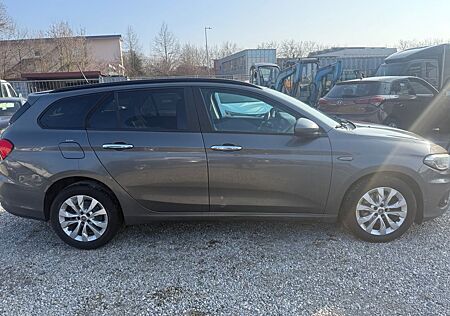 Fiat Tipo Easy
