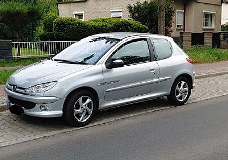 Peugeot 206 1.4 Quiksilver 110 Quicksilver