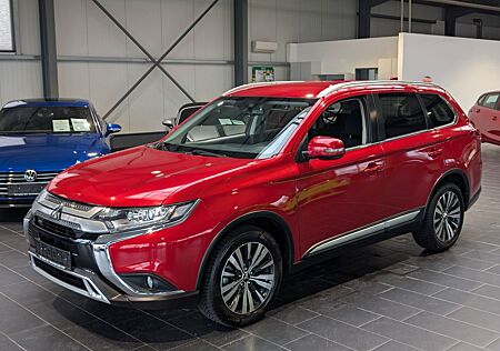 Mitsubishi Outlander 2.0 2WD CVT Active
