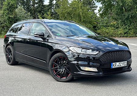 Ford Mondeo MondeoVignale+AHK+Pano+LED+Sitzbel+Standheizung