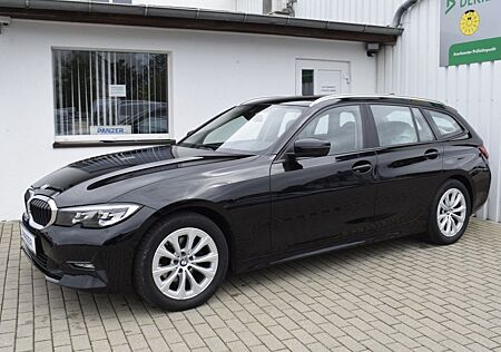 BMW 320 d xDrive LED Cockpit Plus Connected Advantag