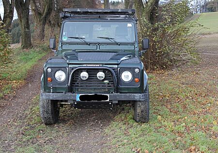 Land Rover Defender 110 Td5 Station Wagon SE