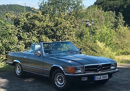Mercedes-Benz 380